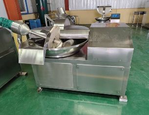 Vollautomatische Nassfutter-Extruder-Produktionslinie für Haustiere in Saibainuo